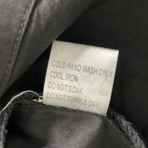 Carmar Women's Black Distressed Cargo Mini Skirt Size 8 New With Tags - Picture 9 of 12